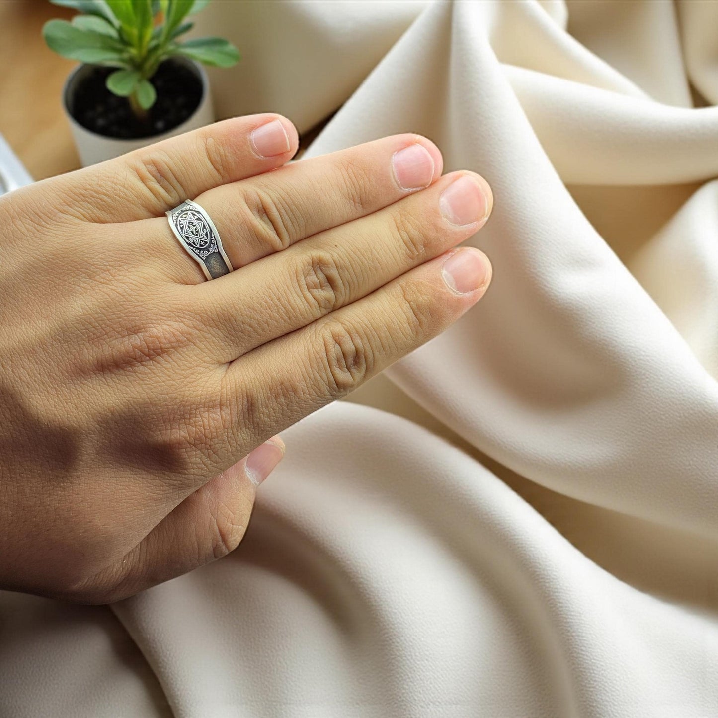 Seal of Solomon Ring with Occult Symbols – Handmade 925 Silver Band with Engraved Star Talisman by CousinJewellry
