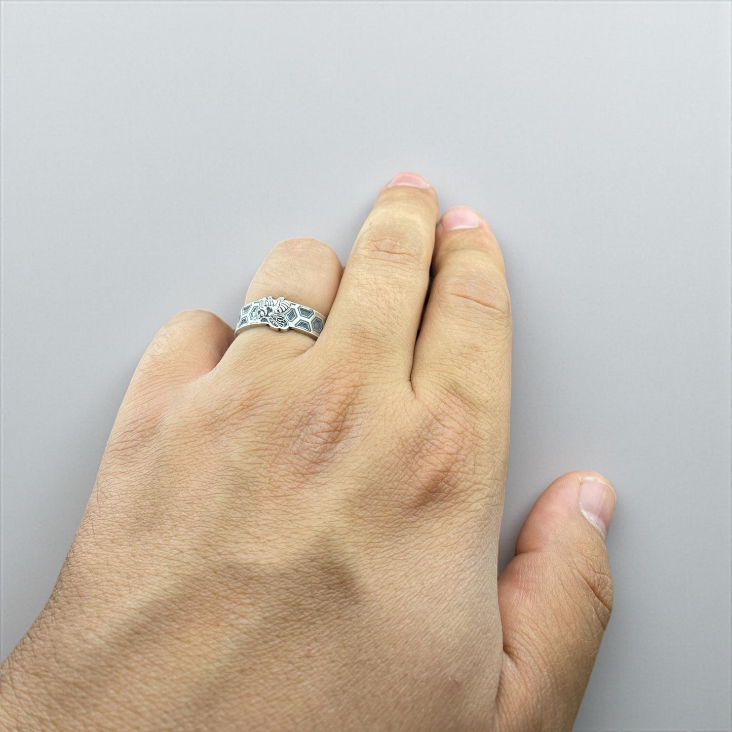 Honeybee Silver Ring – Handmade 925 Sterling Ring with Honeycomb Pattern for Nature Lovers by Cousinjewellry